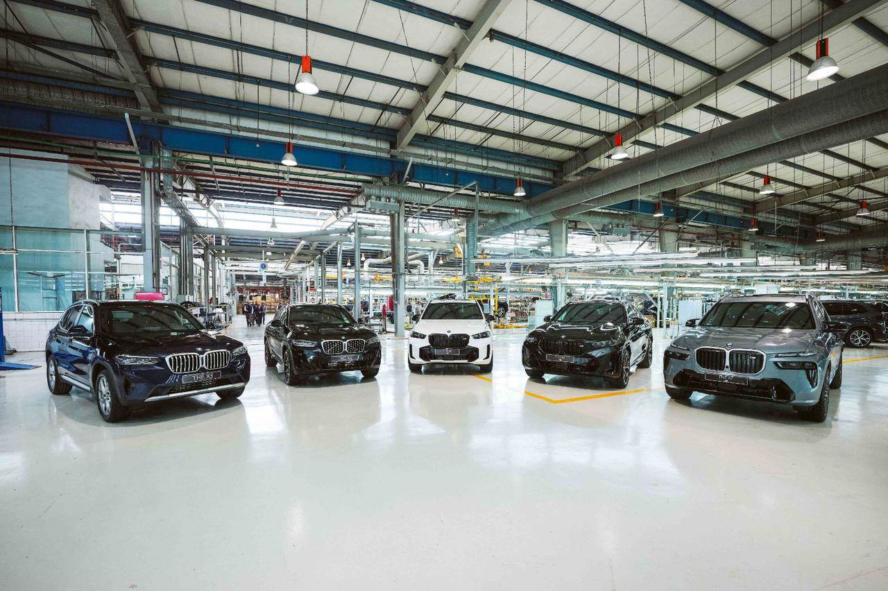 الطرازين BMW X5 وBMW X6