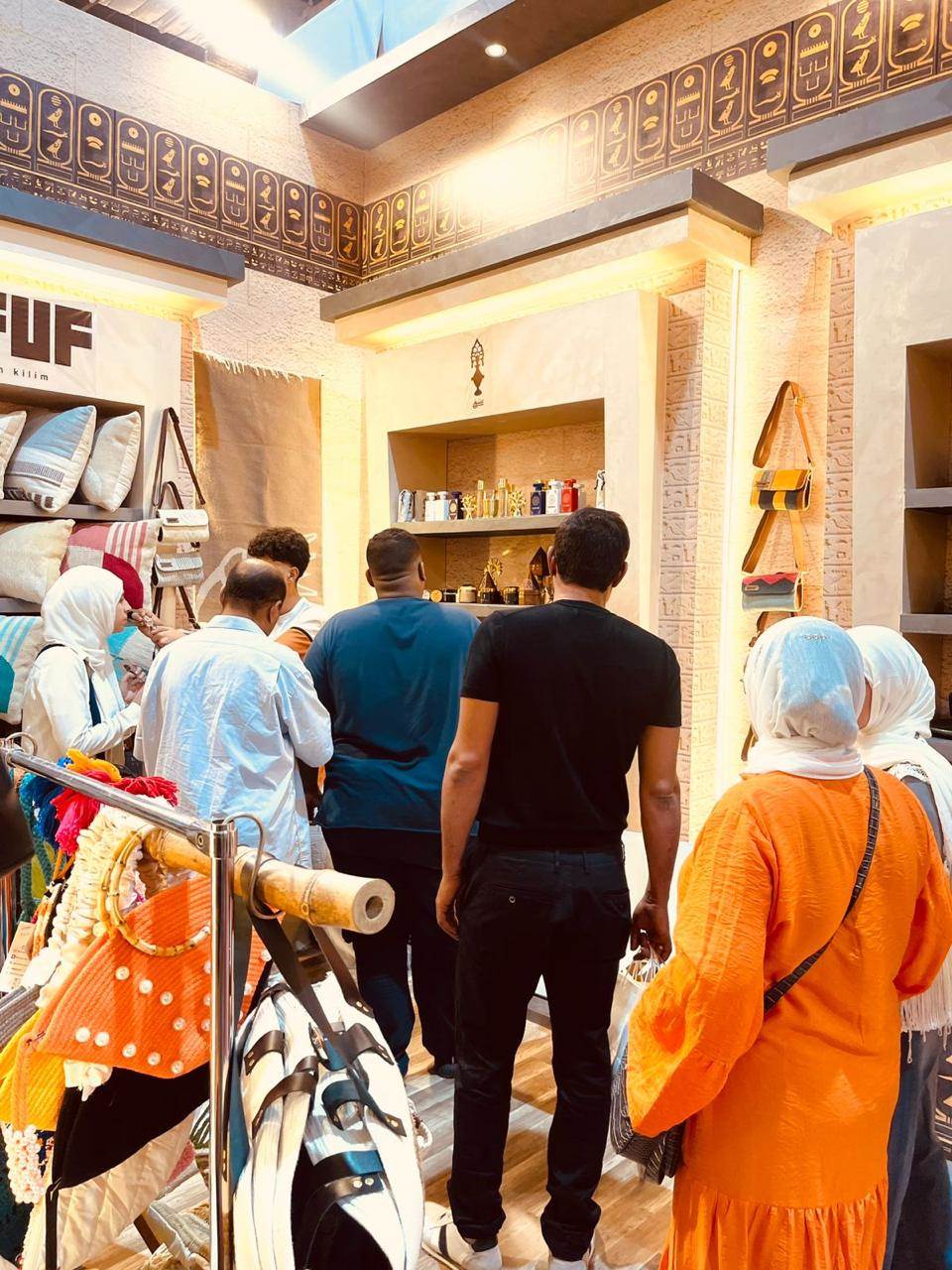 جانب من مشاركة بنك القاهرة في معرض تراثنا