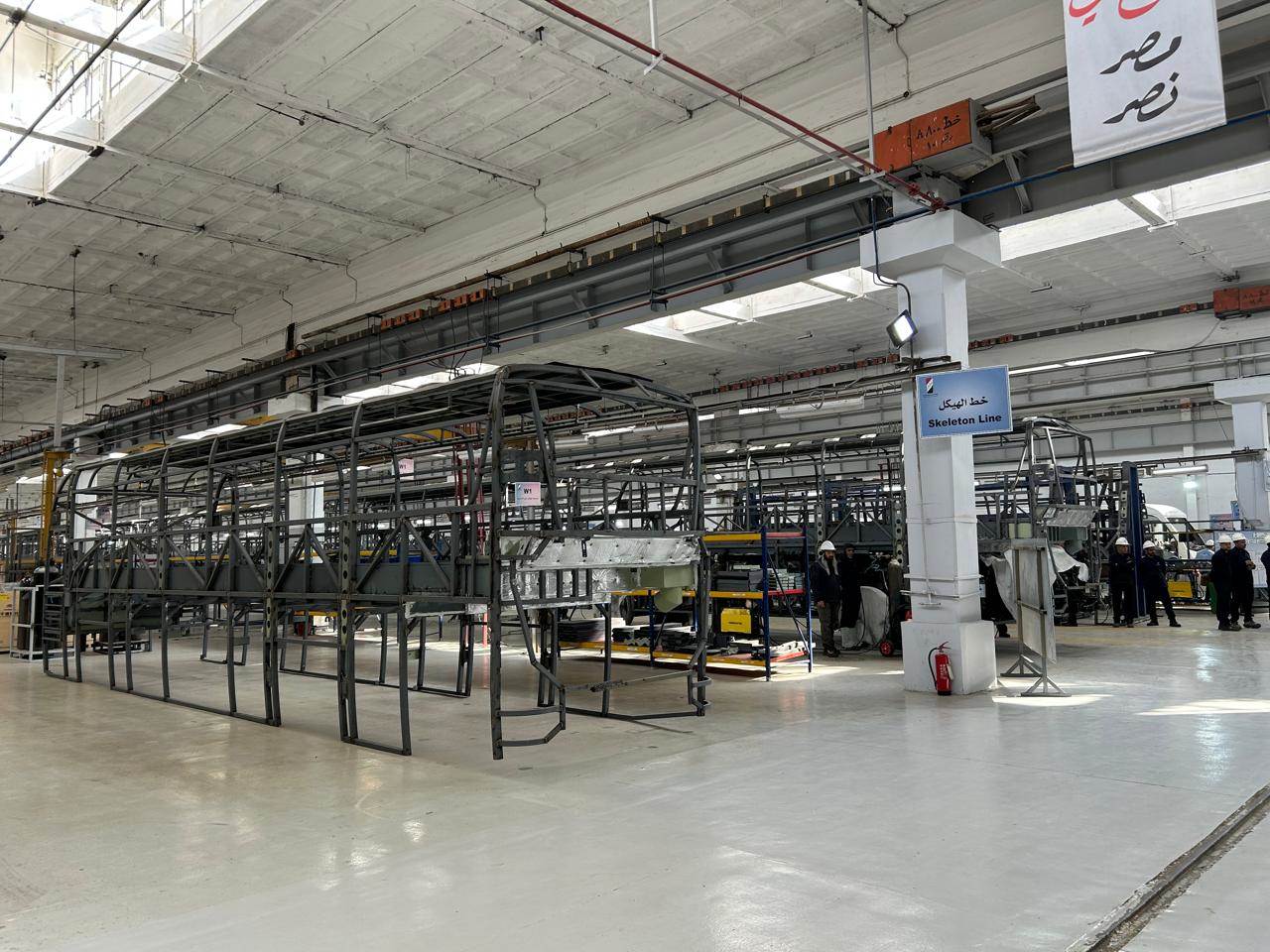 خط انتاج الميني باص الجديد