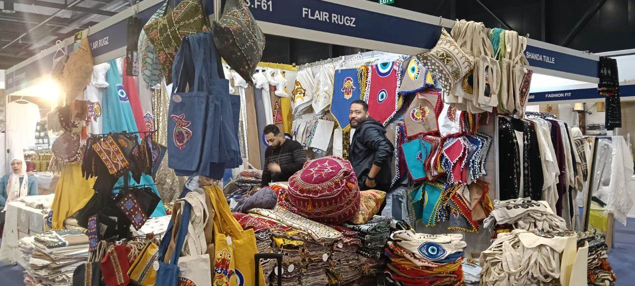 جانب من المعرض