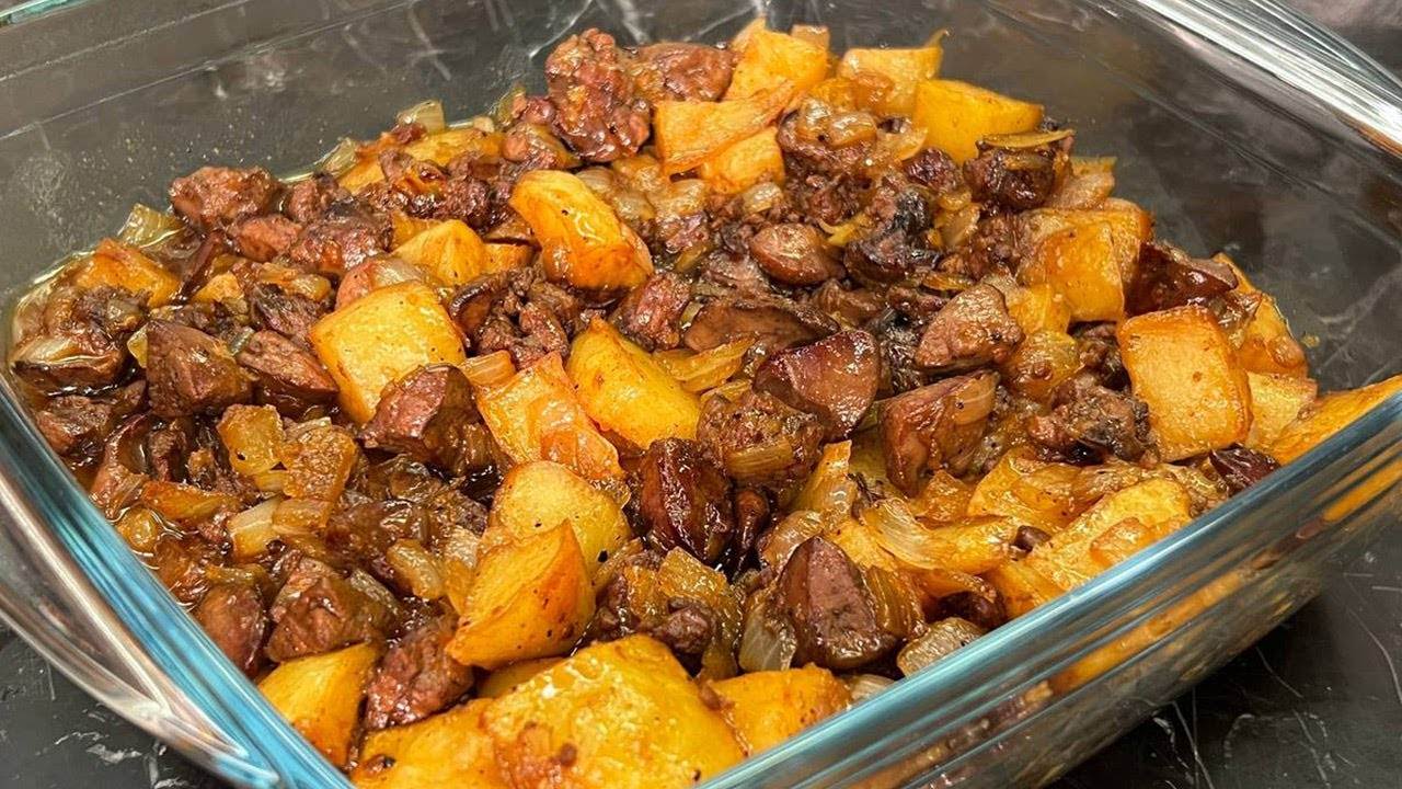 كبد وقوانص بالبطاطس