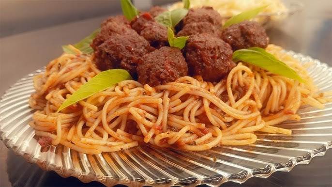 مكرونة سباجيتي بكفتة داوود باشا