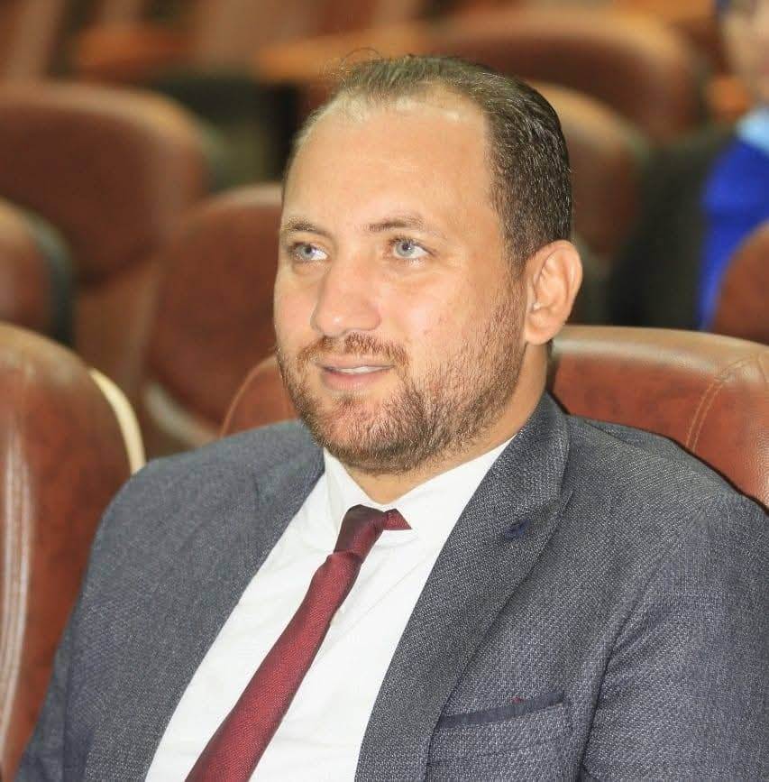 الدكتور حازم الروبي مدير بطولة العالم للسباحة بالزعانف للجامعات